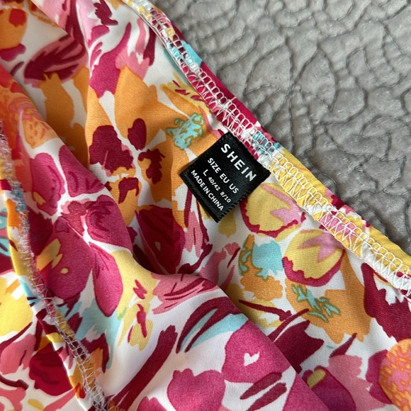 SHEIN One Shoulder Top - Picture 3 of 3